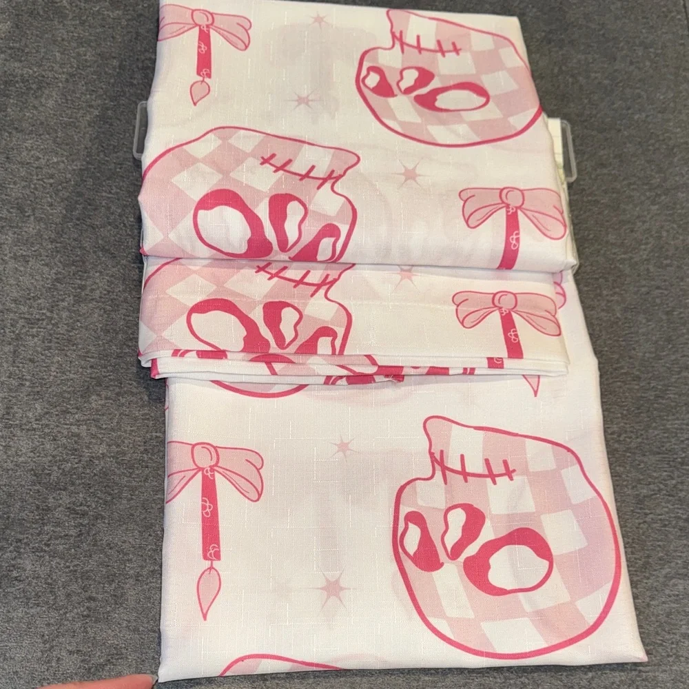 Ghostly Goods- NWT Pink and White Skulls Shower Curtain